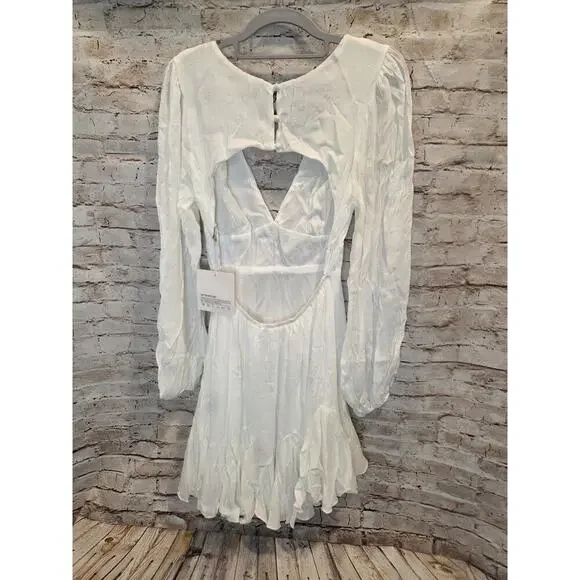 White Long Sleeve Casual Dress Size Large Open Back Deep V Front - Picture 2 of 2